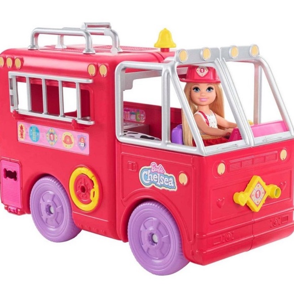 Barbie Chelsea Fire Truck play set NWT - Picture 2 of 11